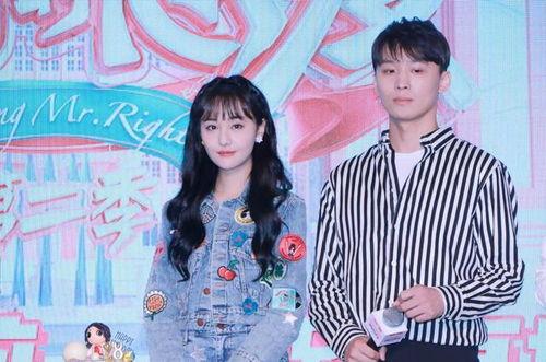 娱乐圈大型吃瓜日常小说,瓜田里的甜蜜陷阱